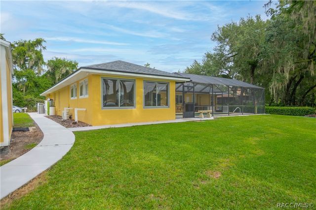 5225 S Covewood Terrace, Floral City, FL 34436