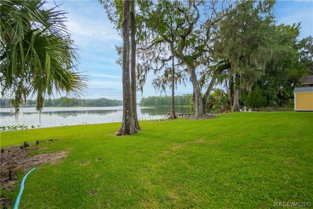 5225 S Covewood Terrace, Floral City, FL 34436