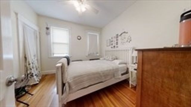 117 Dexter Ave 1, Watertown, MA 02472
