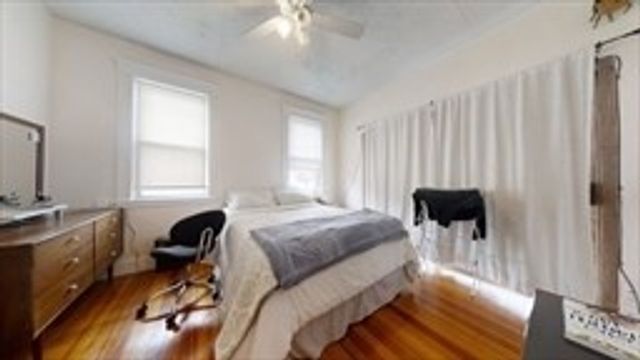 117 Dexter Ave 1, Watertown, MA 02472