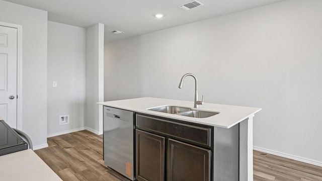 1018 Firewheel DR, Killeen, TX 76543