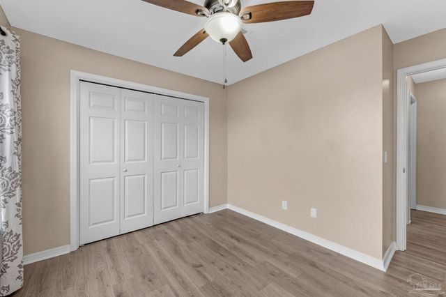 2227 Parker Pl Ct, Navarre, FL 32566