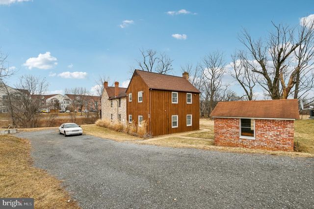 2018 COHASSET CT, Frederick, MD 21702