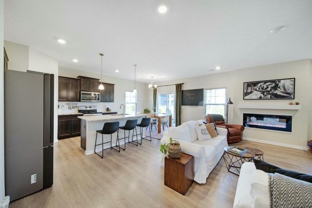 268 Mannaseh Drive W, Granville, OH 43023