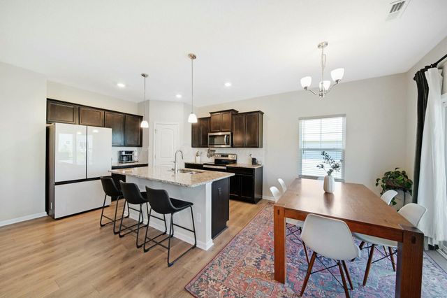268 Mannaseh Drive W, Granville, OH 43023