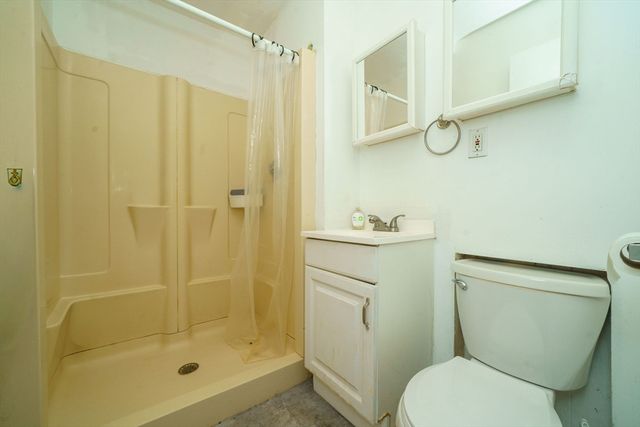39 Strathmore Rd 3, Boston, MA 02135