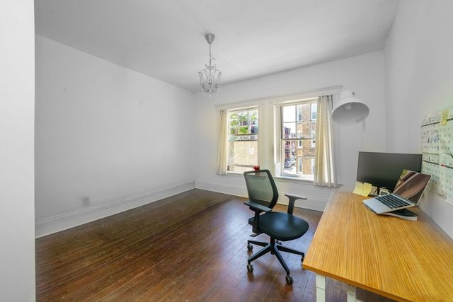 39 Strathmore Rd 3, Boston, MA 02135