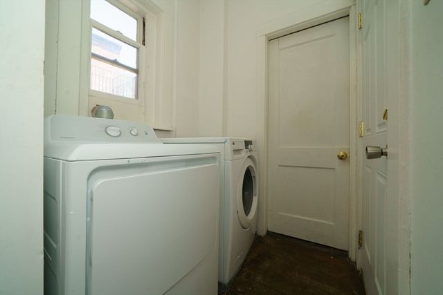 39 Strathmore Rd 3, Boston, MA 02135