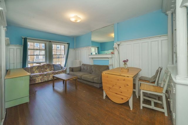 39 Strathmore Rd 3, Boston, MA 02135