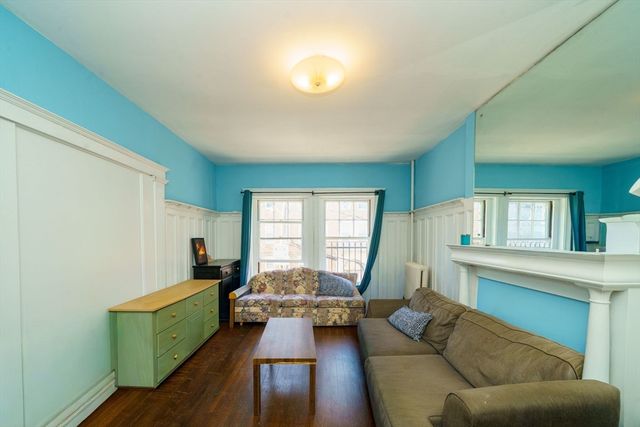 39 Strathmore Rd 3, Boston, MA 02135