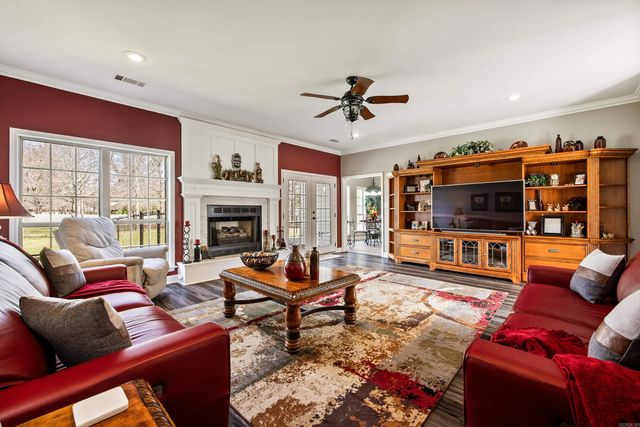 758 Quartz Drive, Benton, AR 72019