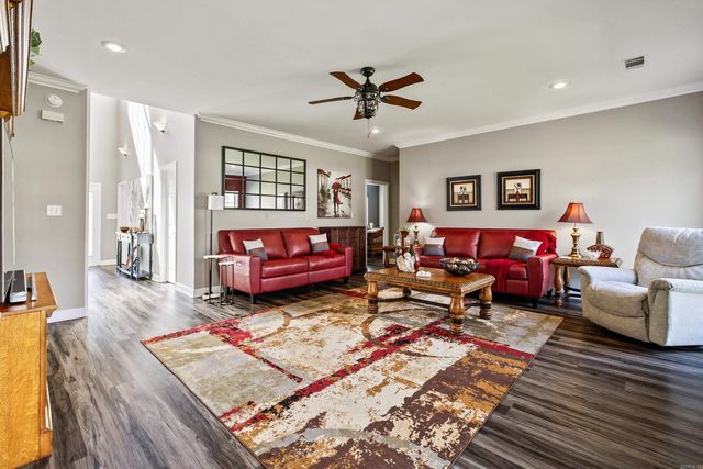 758 Quartz Drive, Benton, AR 72019