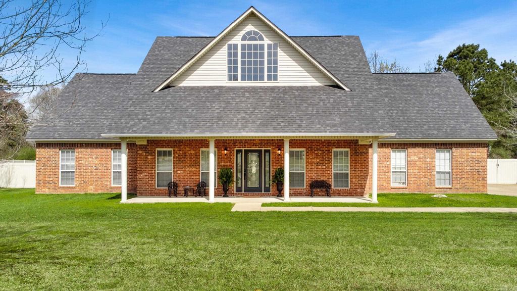 758 Quartz Drive, Benton, AR 72019