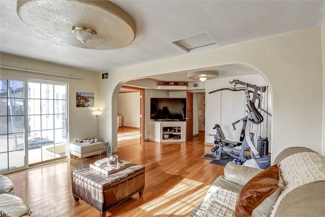 19603 Enslow, Carson, CA 90746