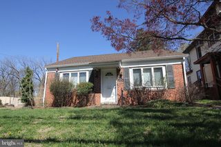 2540 NOTTINGHAM WAY, Hamilton, NJ 08619