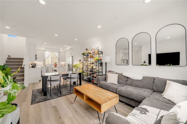 606 Dawson, Long Beach, CA 90814