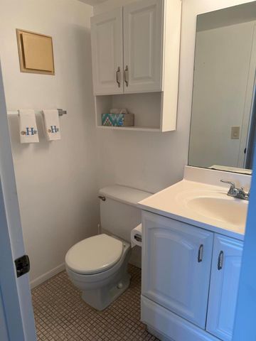 2029 Exeter B, Boca Raton, FL 33434