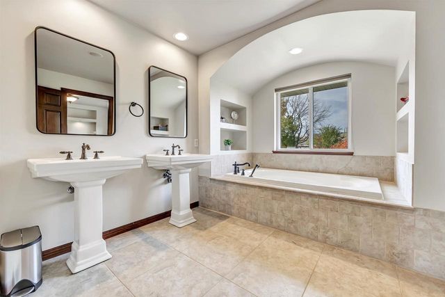 3373 DAVIES AVENUE, Green Bay, WI 54311