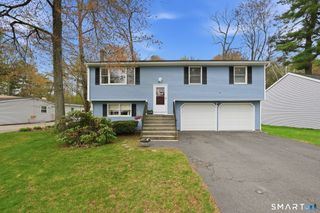 86 Cottage Road, Enfield, CT 06082