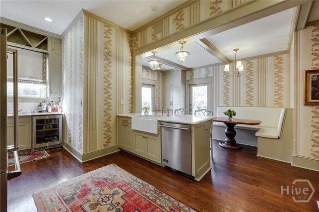 230 Woodlawn Avenue, Athens, GA 30606