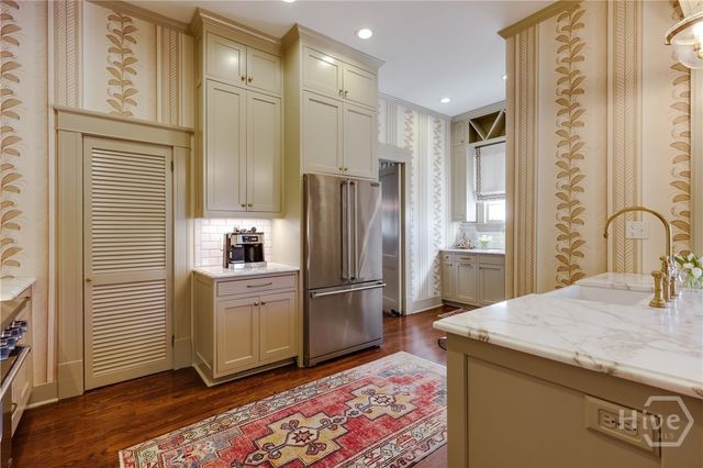 230 Woodlawn Avenue, Athens, GA 30606