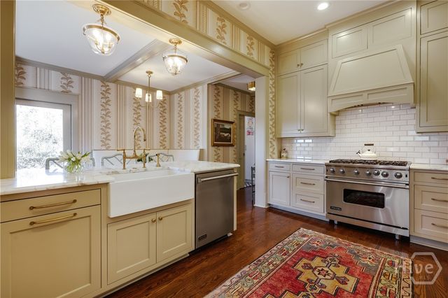 230 Woodlawn Avenue, Athens, GA 30606