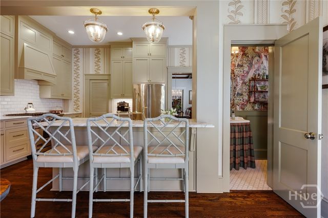 230 Woodlawn Avenue, Athens, GA 30606