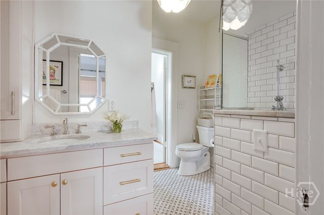 230 Woodlawn Avenue, Athens, GA 30606