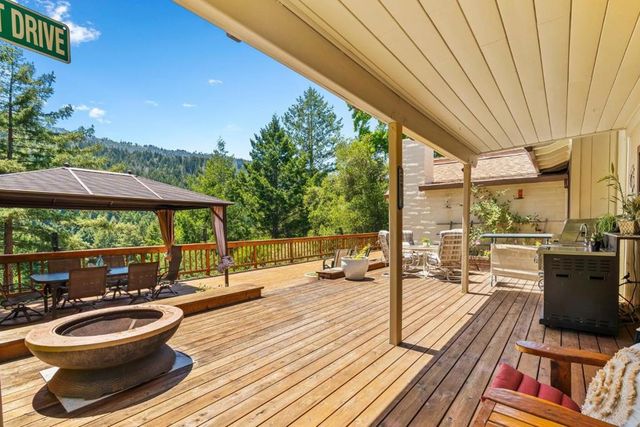 341 Blackstone Court, Boulder Creek, CA 95006