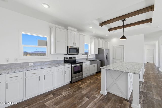 4070 S HEAVENS LIGHT Lane, Humboldt, AZ 86329