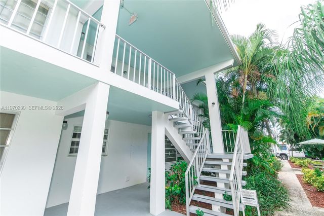 710 N K St 202, Lake Worth, FL 33460