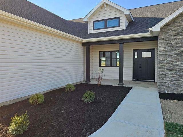 5326 Fair Creek Run, Fort Wayne, IN 46818