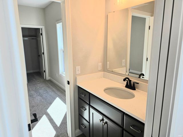 5326 Fair Creek Run, Fort Wayne, IN 46818
