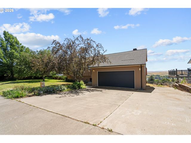 1435 Sw 18TH St, Pendleton, OR 97801