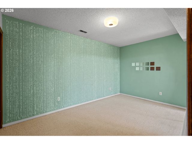 1435 Sw 18TH St, Pendleton, OR 97801