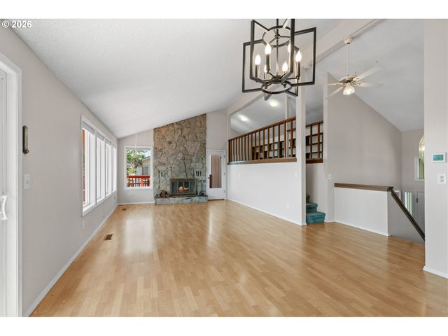 1435 Sw 18TH St, Pendleton, OR 97801