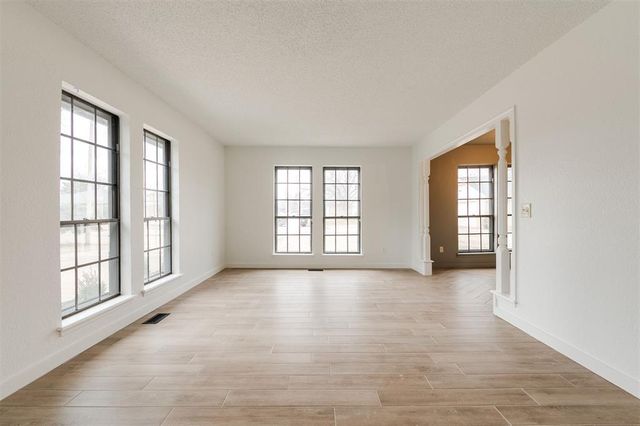 8301 NW 119th Street, Oklahoma City, OK 73162