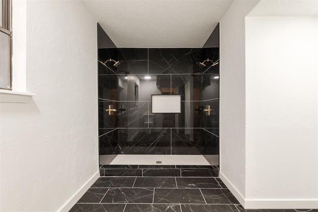 8301 NW 119th Street, Oklahoma City, OK 73162