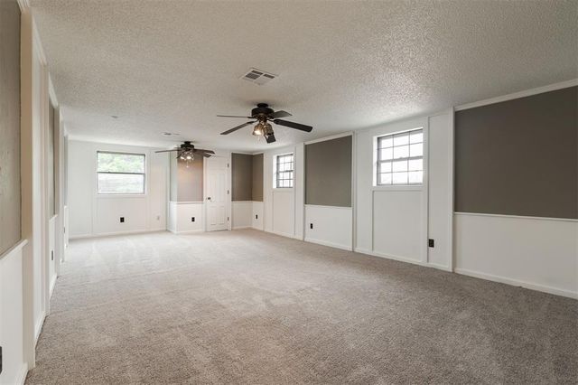 8301 NW 119th Street, Oklahoma City, OK 73162