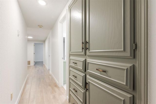 8301 NW 119th Street, Oklahoma City, OK 73162