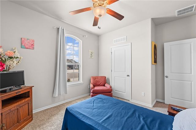 7613 Krypton Dr, Corpus Christi, TX 78414