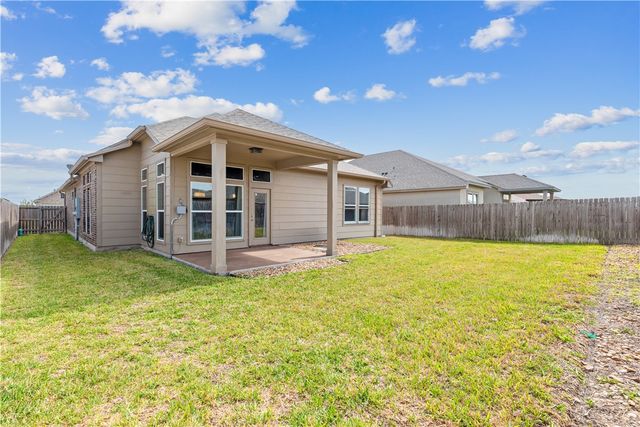 7613 Krypton Dr, Corpus Christi, TX 78414