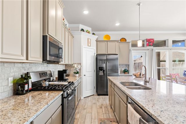 7613 Krypton Dr, Corpus Christi, TX 78414