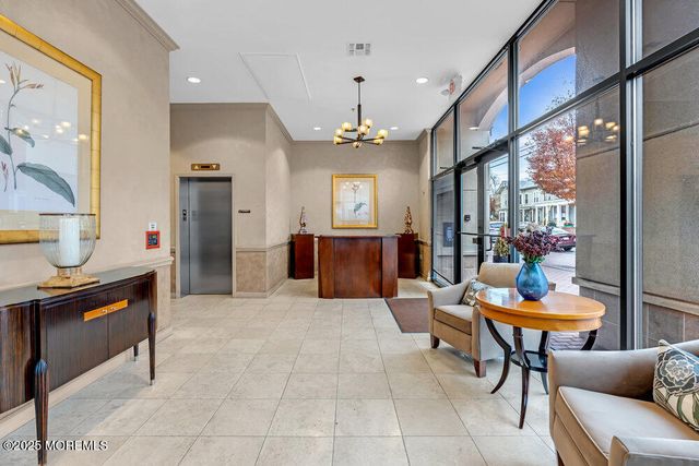 23 Wallace Street 306, Red Bank, NJ 07701