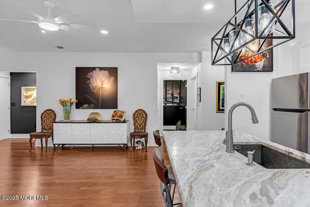 23 Wallace Street 306, Red Bank, NJ 07701