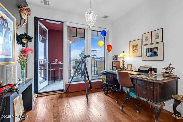 23 Wallace Street 306, Red Bank, NJ 07701