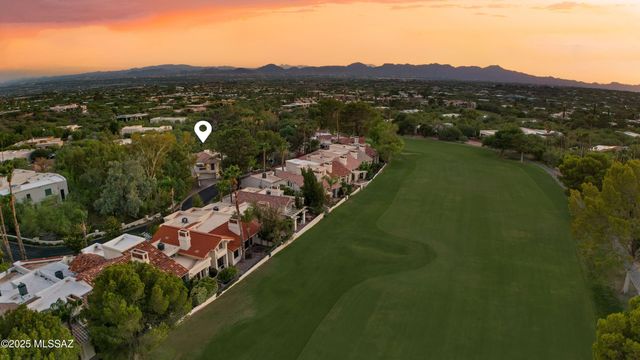 4996 E Calle Brillante, Tucson, AZ 85718