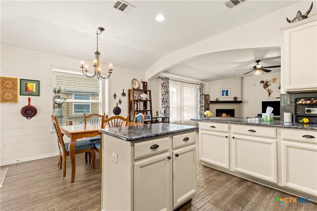 357 Creekview Way, New Braunfels, TX 78130