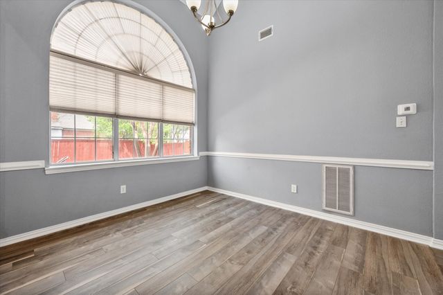 301-A Andre Drive, Irving, TX 75063