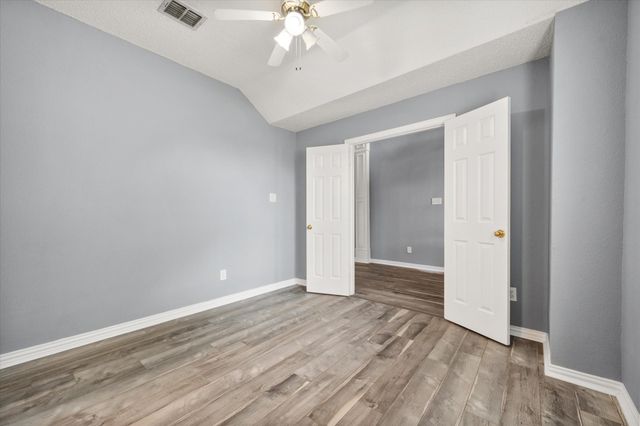 301-A Andre Drive, Irving, TX 75063